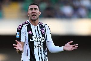 记者：有佛罗伦萨球迷对弗拉霍维奇种族歧视，主裁判已进行警告