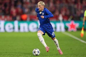 打破马丁内利纪录！加纳乔成为英超史上最年轻南美百场球员