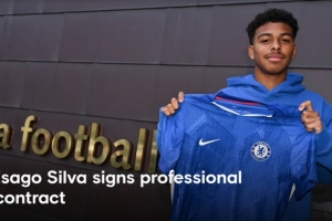 也踢后卫！官方：蒂亚戈·席尔瓦之子伊萨戈与切尔西签署职业合同