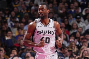 巴恩斯：虽然没文班亚马 但马刺的文化就是永远有下一个人站出来