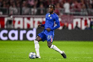 查洛巴：我们战胜过强队 知道自己的实力，必须团结一致渡过难关