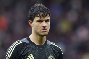 施瓦泽：拉门斯承受的压力比奥纳纳小；前者更像一名传统守门员