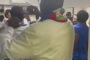 [集锦]世预赛-险遭点球绝杀 库拉索0-0牙买加首进世界杯